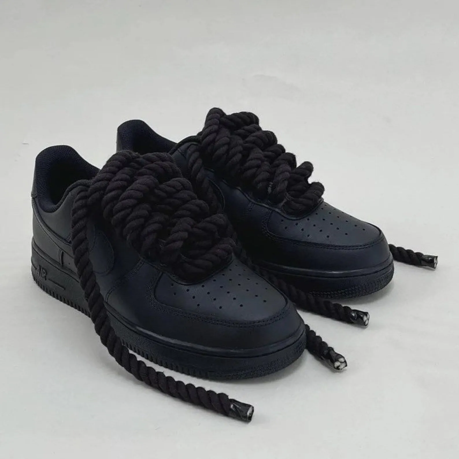 Custom Nike AIR Force 1 Sneaker - Dicke/Rope Schnürsenkel Schwarz