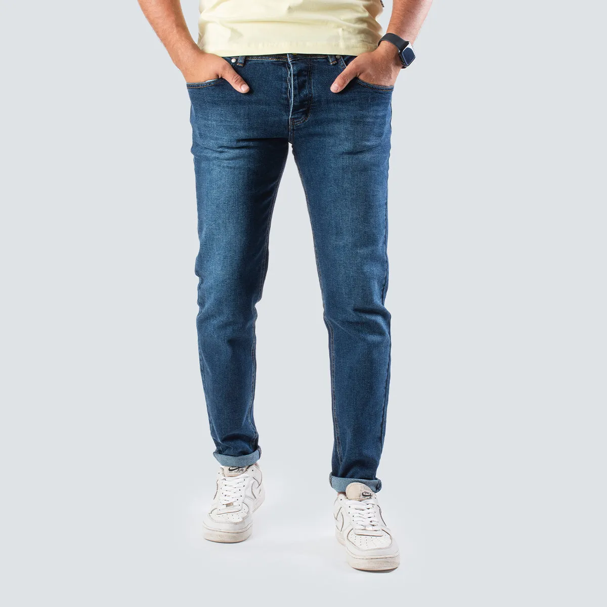 Relaxed Jeans . Dark Blue